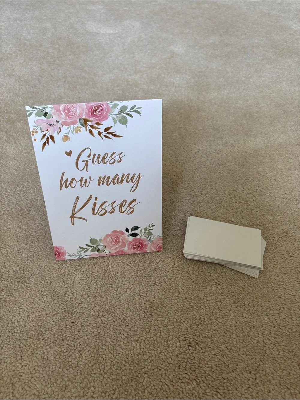Guess How Many Kisses Notecards